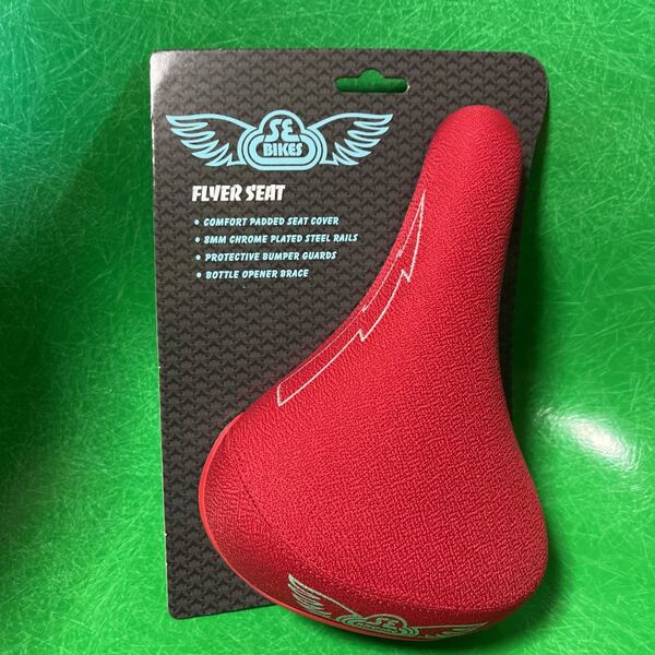 SE BIKES BMX シート レッド 赤 新品未使用品 レール式 サドル エスイーバイク オールドBMX old FLYER SEAT フライヤーシート