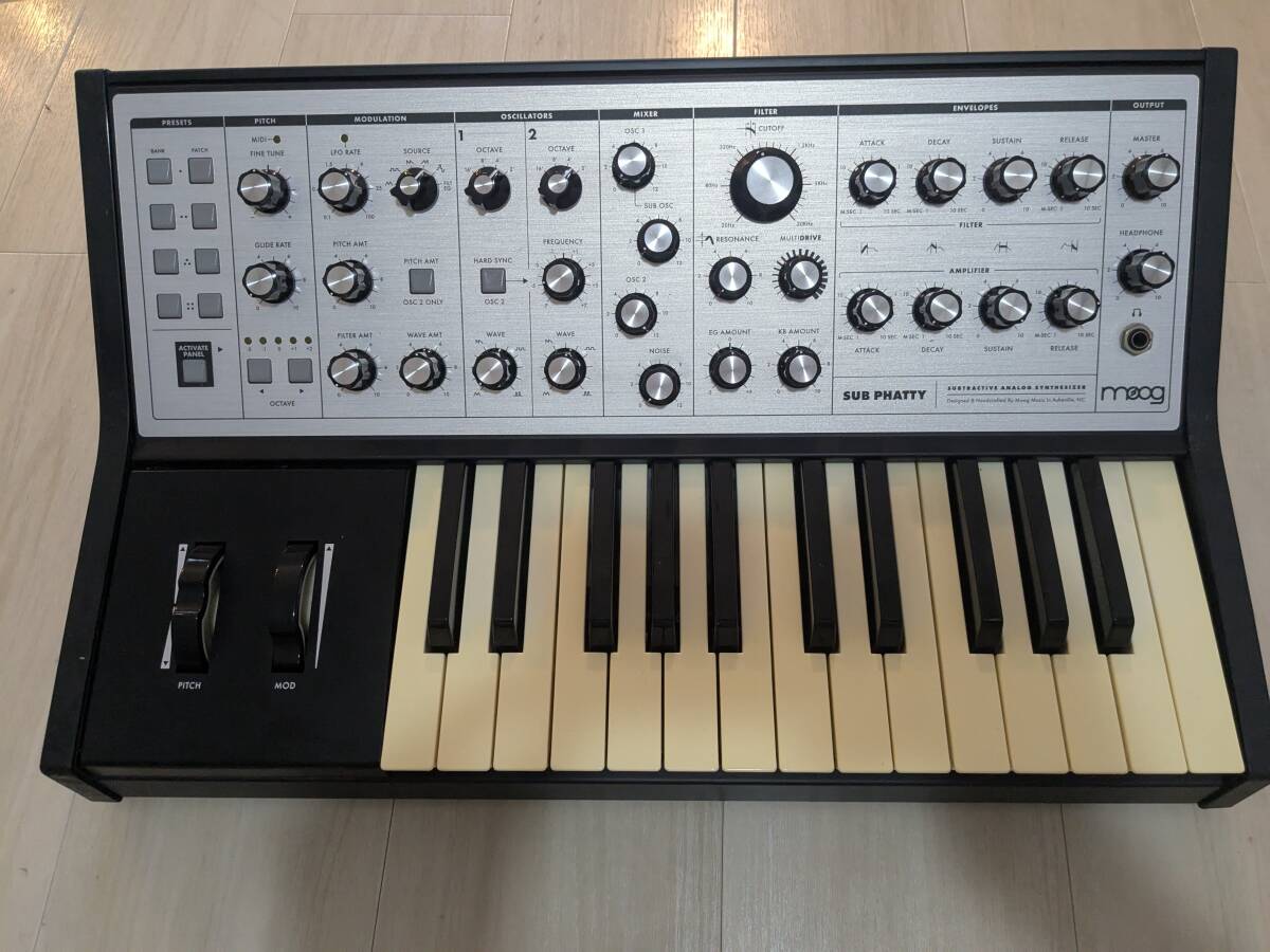 Yahoo!オークション -「moog phatty」の落札相場・落札価格 Yahoo!オークション -「moog phatty」の落札相場・落札価格