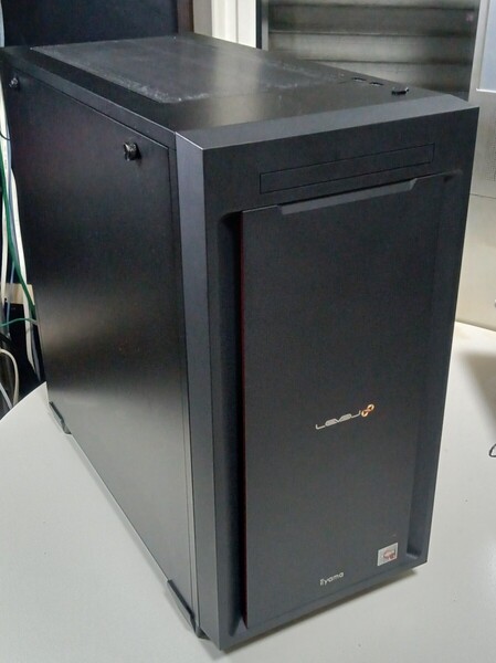 WiFiつきゲーミングPC Ryzen7 メモリ32GB RTX4060 SSD1TB Windows11 BTO iiyama LEVEL∞ ドラクエ FFベンチ