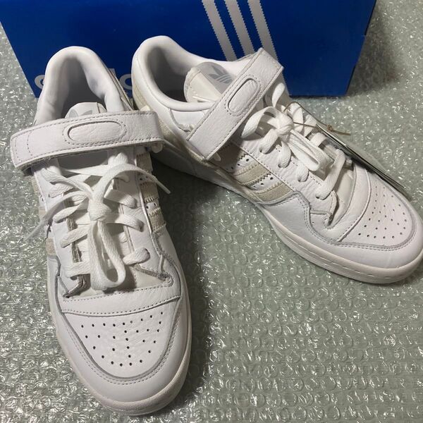 adidas フォーラム ローFS