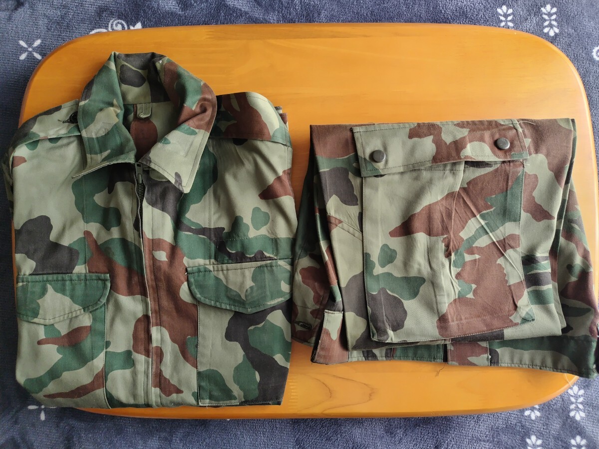 Yahoo!オークション -「自衛隊 迷彩 (旧 熊)」(戦闘服) (個人 Yahoo!オークション -「自衛隊 迷彩 (旧 熊)」(戦闘服) (個人