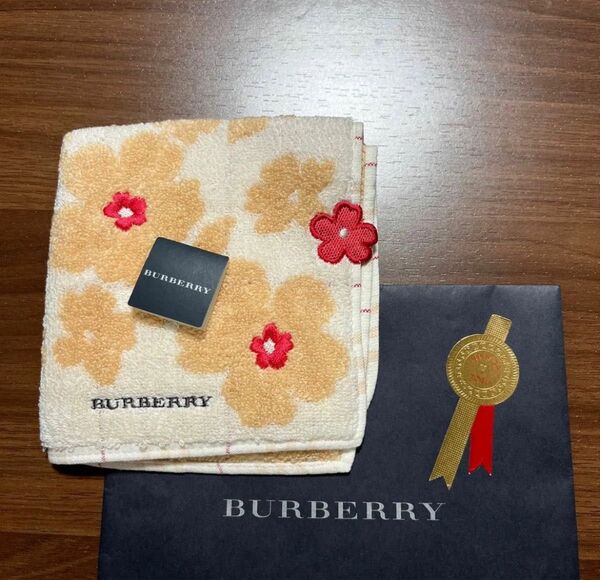 《最終価格SALE》No.36【新品未使用】Burberry(バーバリー)タオルハンカチ