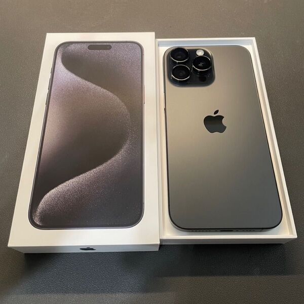 《美品》iPhone 15 Pro max 256GB ブラックチタニウム バッテリー最大容量 93%