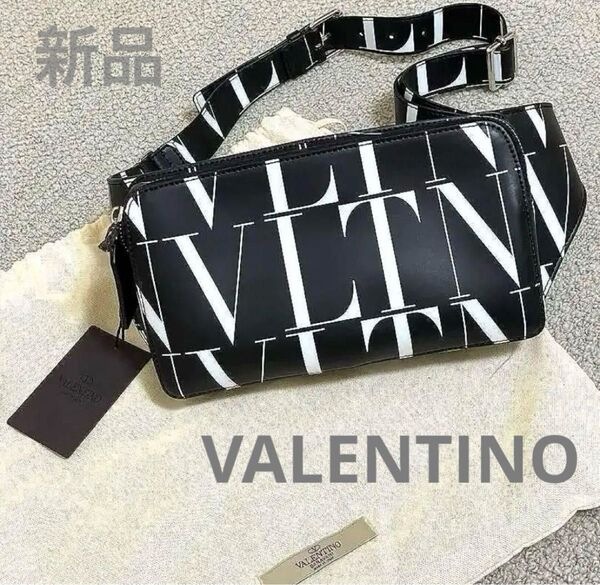 新品タグ付き★VALENTINOショルダーバック