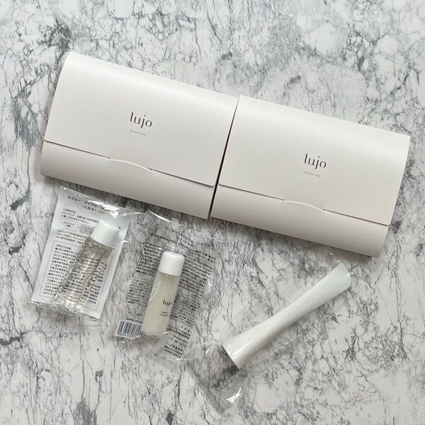 lujo ルジョー セカンドスキン フェイスパック4.5g×4本 2セット スパチュラ1 ミニ化粧水 ミニ美容液のおまけ付き