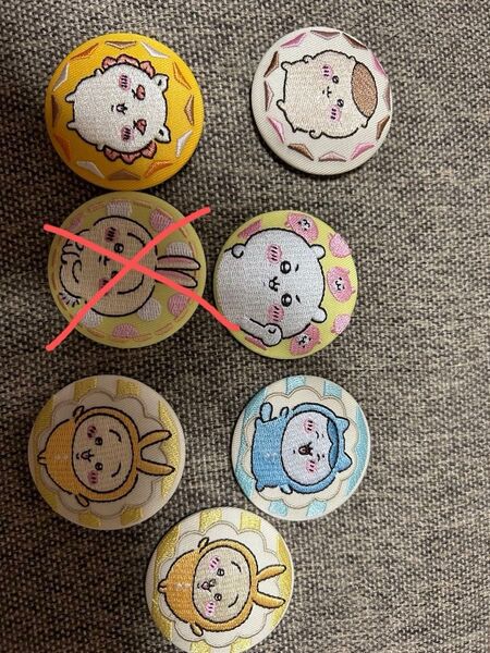 ちいかわ 刺繍缶バッジ