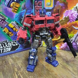 トランスフォーマー スタジオシリーズ オプティマスプライム