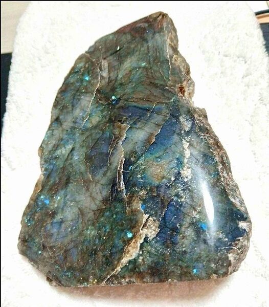 マダガスカル産☆ ラブラドライト 天然石 特大 シーラ多数 1671.0g