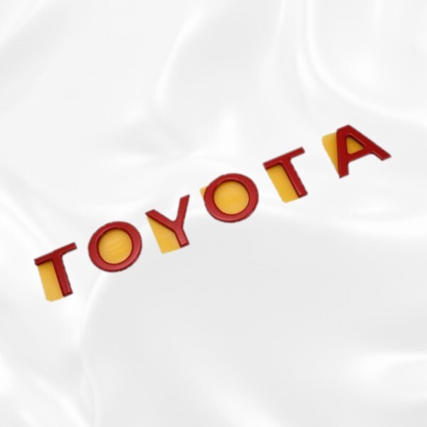 トヨタ 海外仕様 TOYOTA ランクル エンブレム レッド 赤 ハイラックスチャンプ ハイラックス ランドクルーザー toyota 新品 未使用