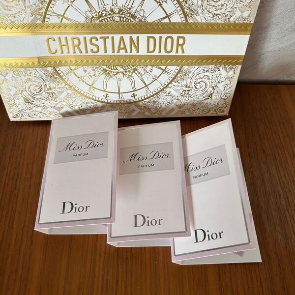 新品未使用!Dior ディオール 香水 サンプル ミニチュア ミスディオール