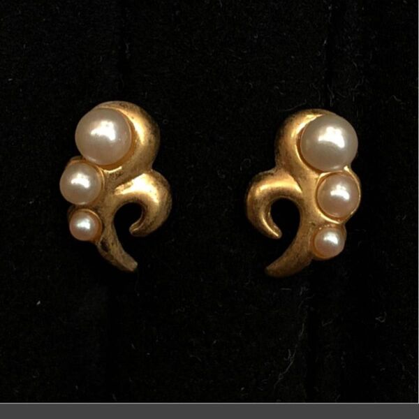ゴールド パール スタッドピアス ゴールド アクセサリー 金色 両耳用