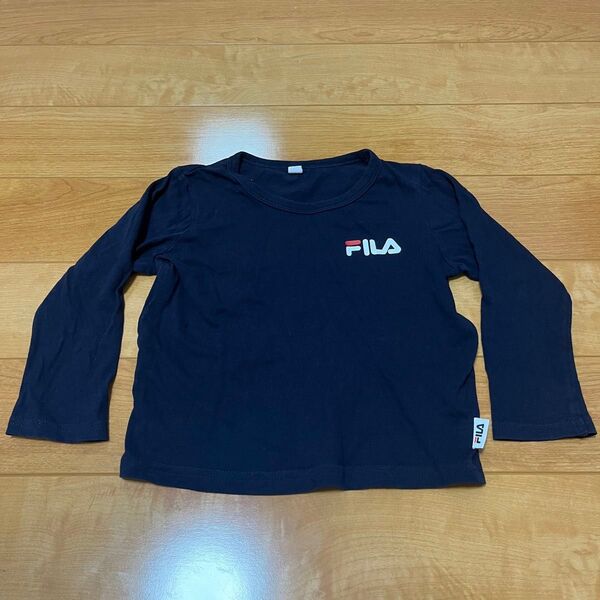 FILA 紺色 長袖カットソー 95cm