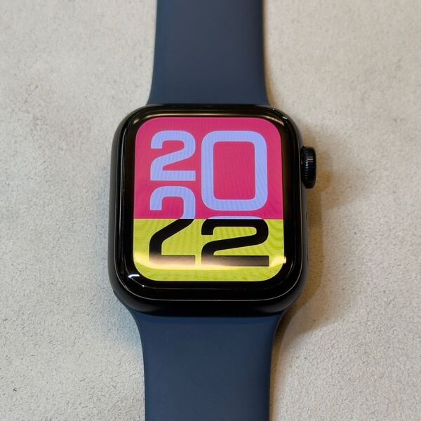 ☆即決 美品 Apple Watch SE2 40mm 第二世代 GPS ミッドナイトアルミニウム アップルウォッチ 869