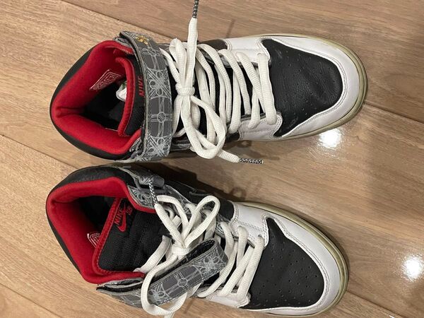 DUNK SB MID ELTE 北京 27.5 NIKE スニーカー
