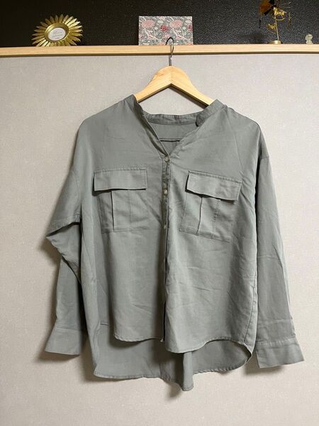 GU トップス Sサイズ