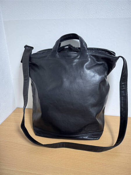 新品同様●新型●定価33000円●吉田カバン PORTER ポーター FRANK 2WAY SHOULDER BAG(S) ショルダーバッグ トートバッグ 馬革 レザー 黒