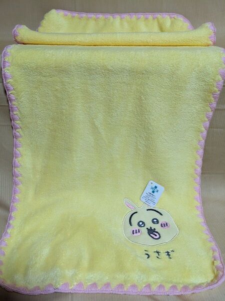 ★当店最終在庫・人気商品!ちいかわ フェイスタオル(シンプル うさぎ)34×80㎝