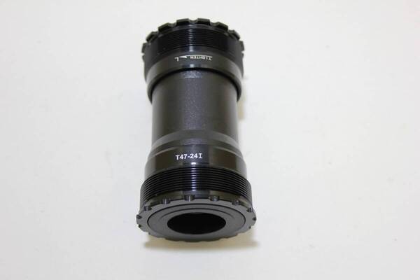 【j380】ZTTO T47-24 BB シマノホローテック 24mm クランク用