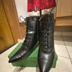 オデットオディエール ショートブーツ