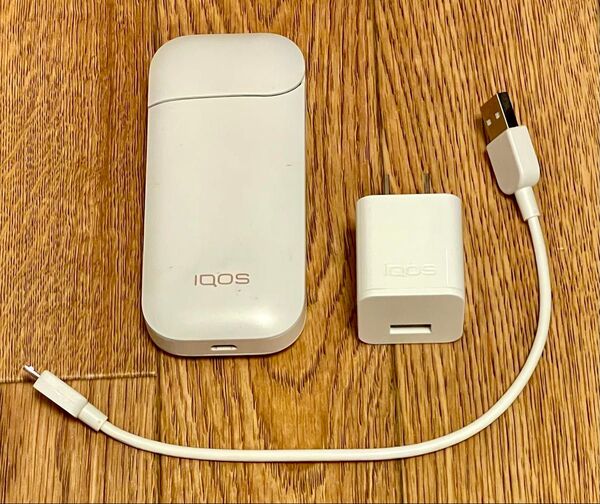 【送料込】IQOS 2.4plus 充電器 ケーブル