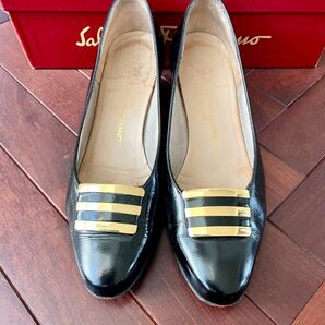 Ferragamo ブラック パンプス