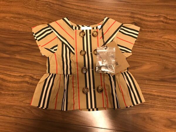 新品 バーバリー ブラウス 100 セーラー襟 Tシャツ 半袖