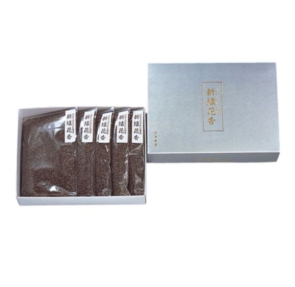 【新品】けむりの少ないお焼香 新緑花香500G入 【 日本香堂 】 【 お香 】