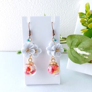 お花*つまみ細工ピアス イヤリング ピアス つまみ細工 ハンドメイド ドライフラワー かすみ草 イヤリング無料 花