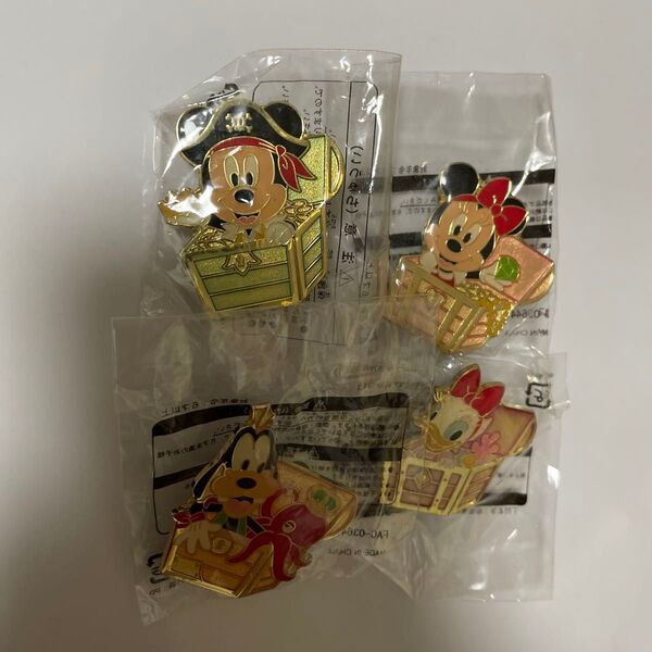 ディズニーシー ピンバッジ