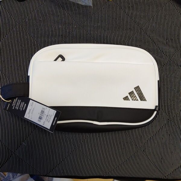 【定価5,500円 新品未使用品】【adidas Golf/アディダスゴルフ】合成皮革 ツージップポーチ カートポーチ