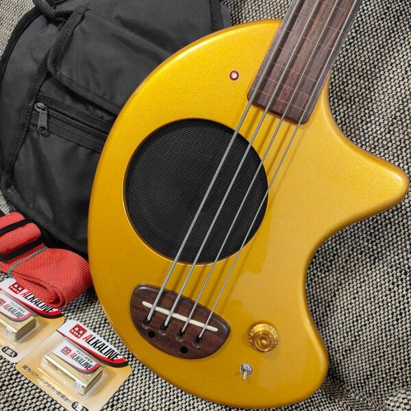 ZO-3 PIE-ZO BASS GOLD レア ピエゾー フレットレス ベース フェルナンデス FERNANDES ケース付属