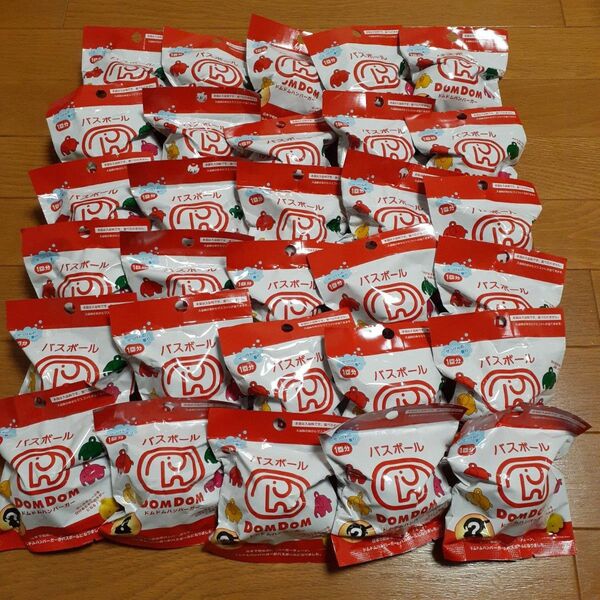 ドムドム ハンバーガー バスボール ×30