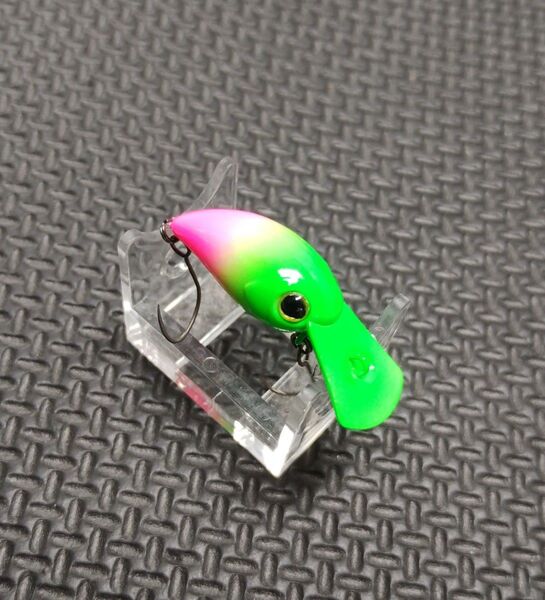 TIMON ティモン ちびパニクラDR-F みどぴぃ〜の風自塗り品 エリアクランク マイクロクランク エリアトラウト