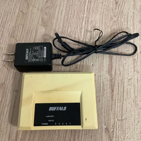 BUFFALO バッファロー スイッチングハブ LSW-TX-5EP(C1)