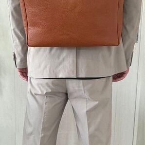 【他人と被らないオシャレバッグ】エクスクラメーションマーク リュック