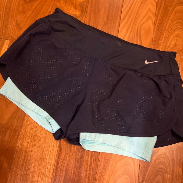 NIKE インナーパンツ付短パン