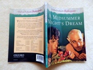 ..　A MIDSUMMER NIGHT'S DREAM: Oxford School Shakespeare (ウィリアム・シェイクスピア作の喜劇 真夏の夜の夢)