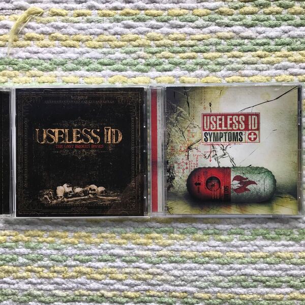 Useless id - the lost broken bones/symptoms 計2枚セット