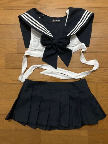 秋葉原購入 セーラー服風コスプレ ハロウィン コスプレ衣装 制服風 マイクロミニ ミニスカート