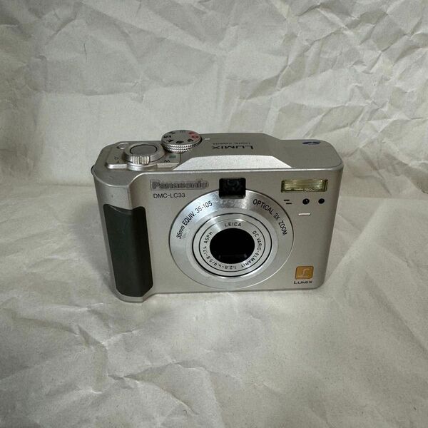 Panasonic Lumix DMC-LC33 シルバー