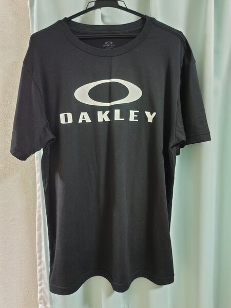 OAKLEY 半袖Tシャツ