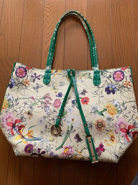 花柄 トートバッグ タック入りバッグM