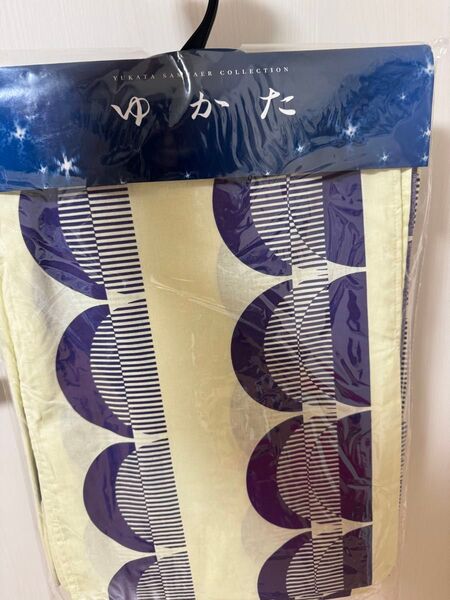 去年購入した浴衣です。サイズが合わないため出品させて頂きました。未使用です