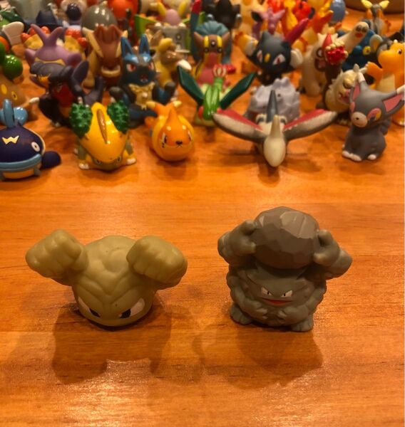 ポケモン 指人形【イシツブテ・ゴローン】