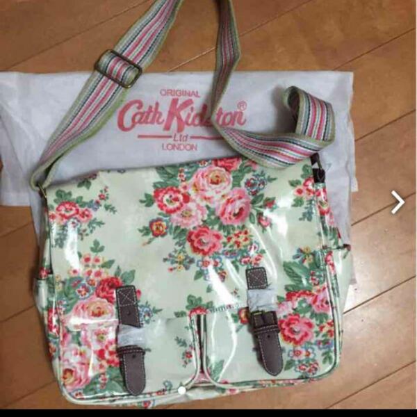 お値下げ ！　Cath kidston バッグ