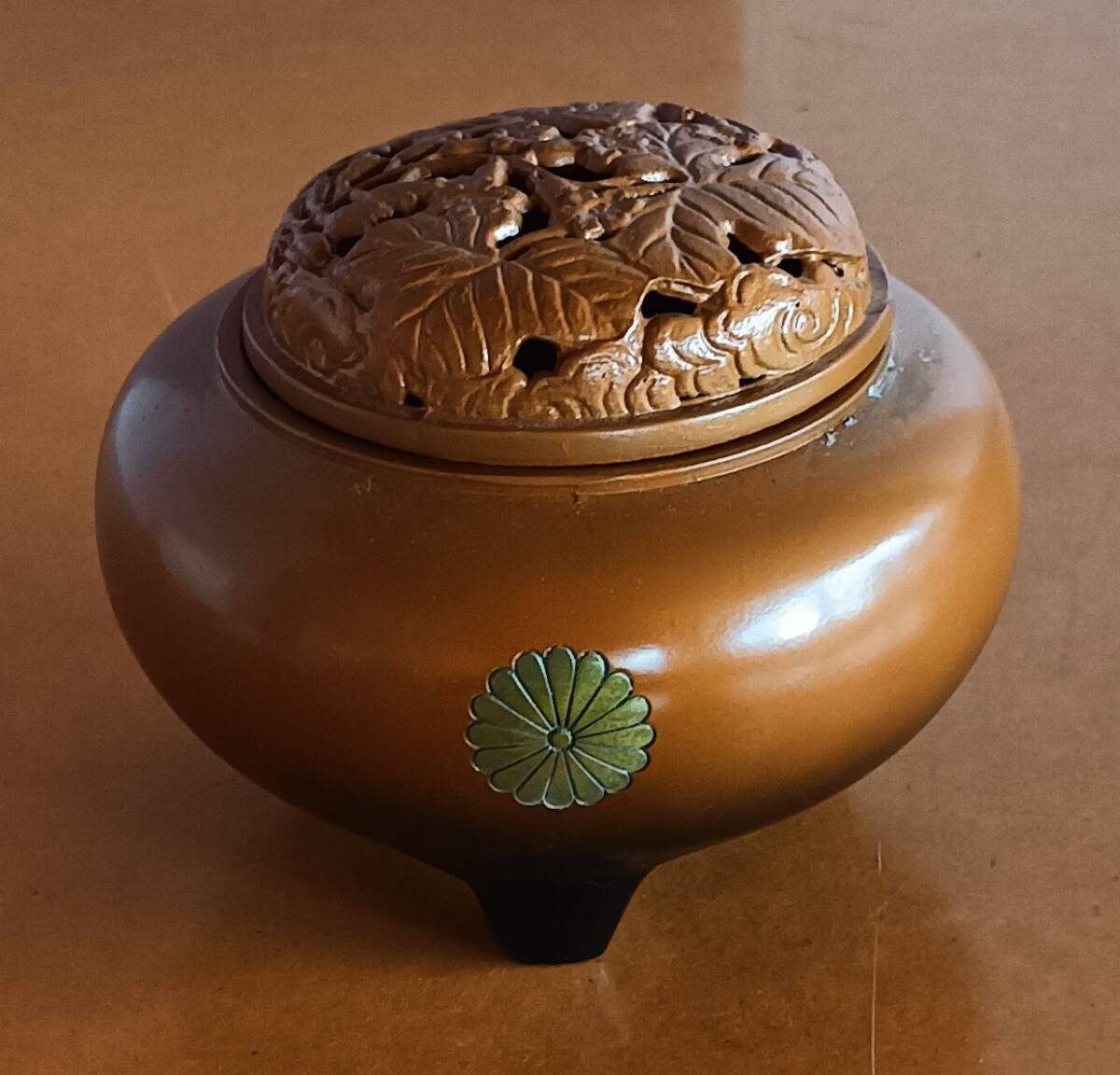 Yahoo!オークション -「香炉」(金製) (金属工芸)の落札相場 Yahoo!オークション -「香炉」(金製) (金属工芸)の落札相場