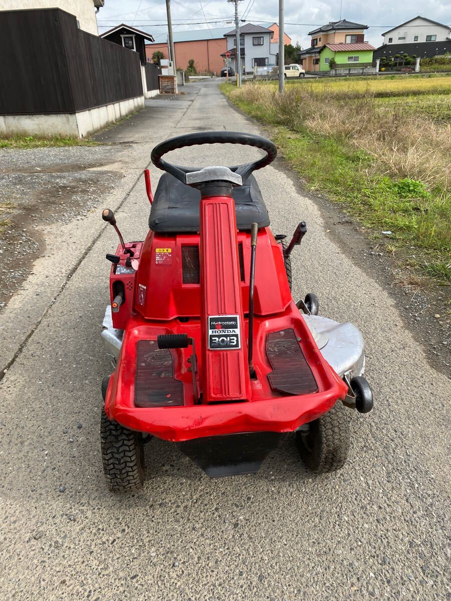 Honda乗用草刈機 3011型 芝刈機 11馬力 引き取り限定 発送