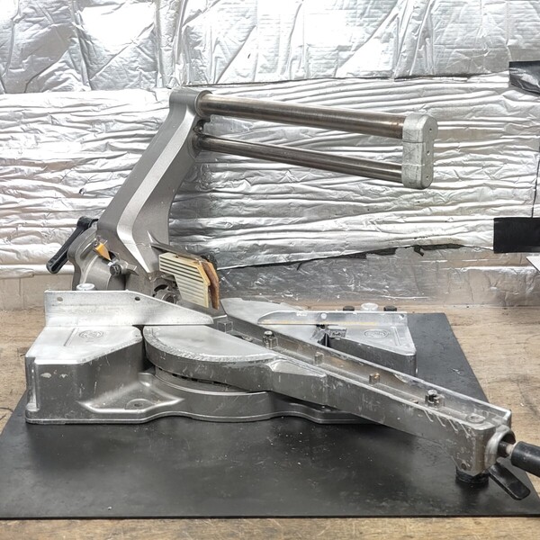 中古品 日立工機 HITACHI スライド丸のこC6RSHC 部品 ターンテーブル組 ベース組 ホルダ(A)組