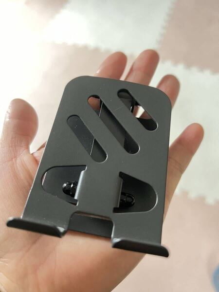 折りたたみ携帯電話ホルダーブラケット ホルダー スタンド スマホスタンド しっかり固定