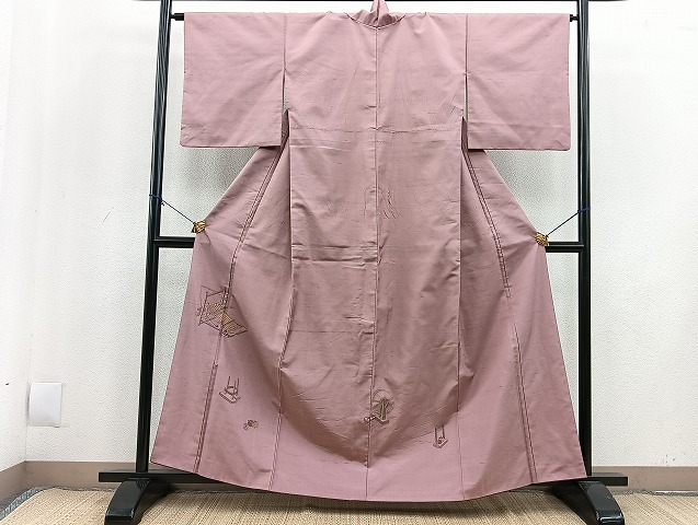 Yahoo!オークション -「菱屋六」(女性和服、着物) の落札相場 Yahoo!オークション -「菱屋六」(女性和服、着物) の落札相場